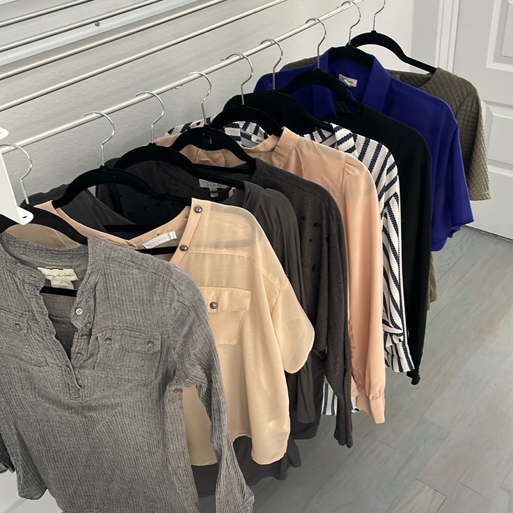 LOT of ELEVEN  shirts blouses ZARA , Urban Outfitters , and miscellaneous XS S